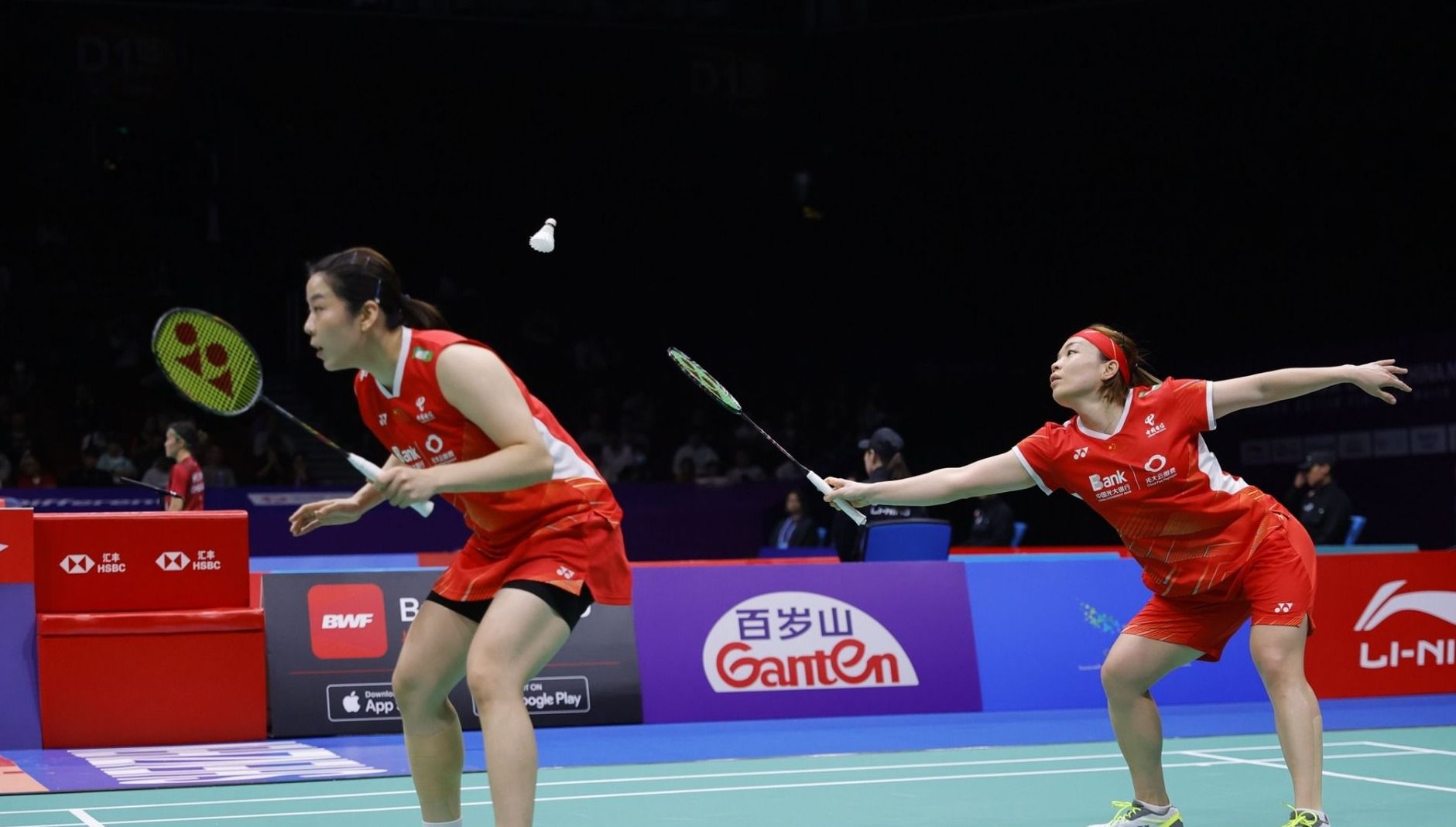 她曾举例 她曾举例