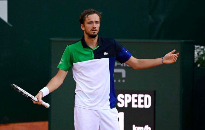 为球迷奉上 为球迷奉上